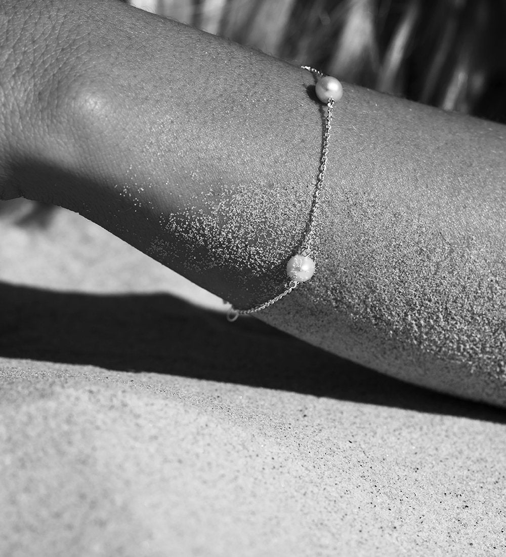 Moon Tide Pearl Bracelet  (Sterling Silver )