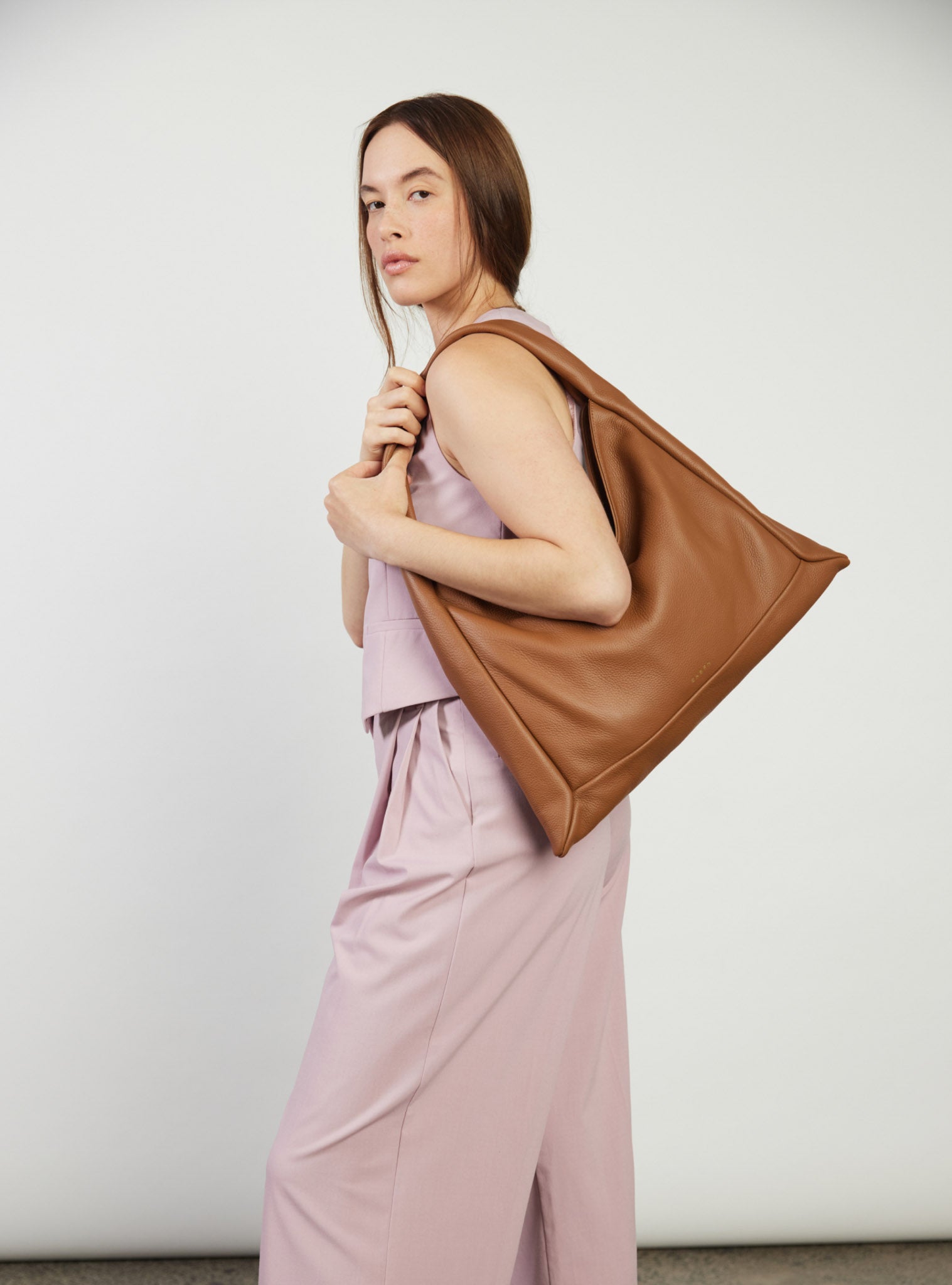 Haze Shoulder Bag Tan Luxe