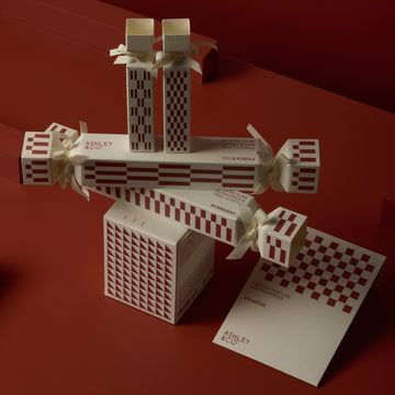 Christmas 2026 Mini Cracker - Tint Me Red Radish