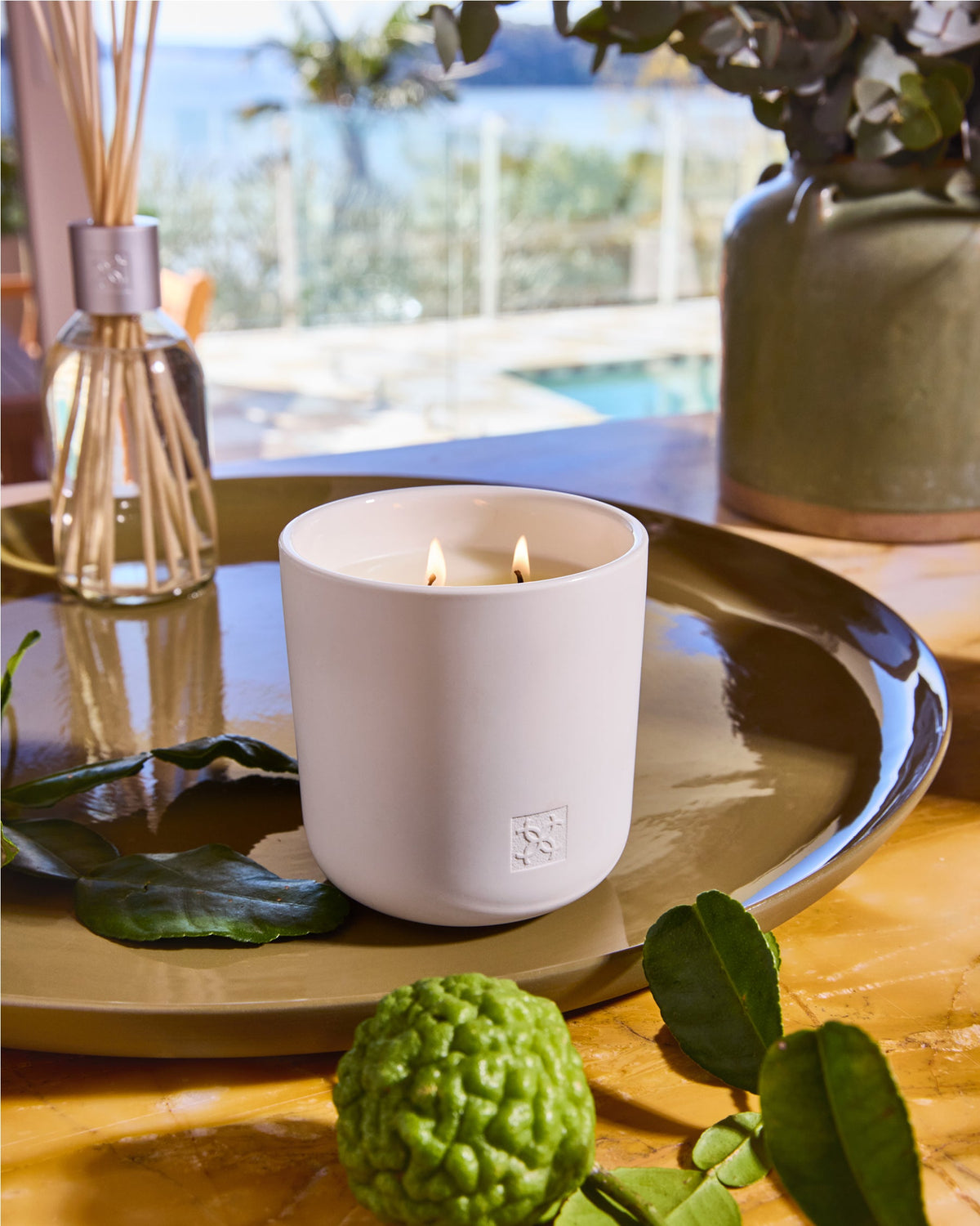 CIRCA 300g Candle - Alchemy Energise - EUCALYPTUS & BERGAMOT
