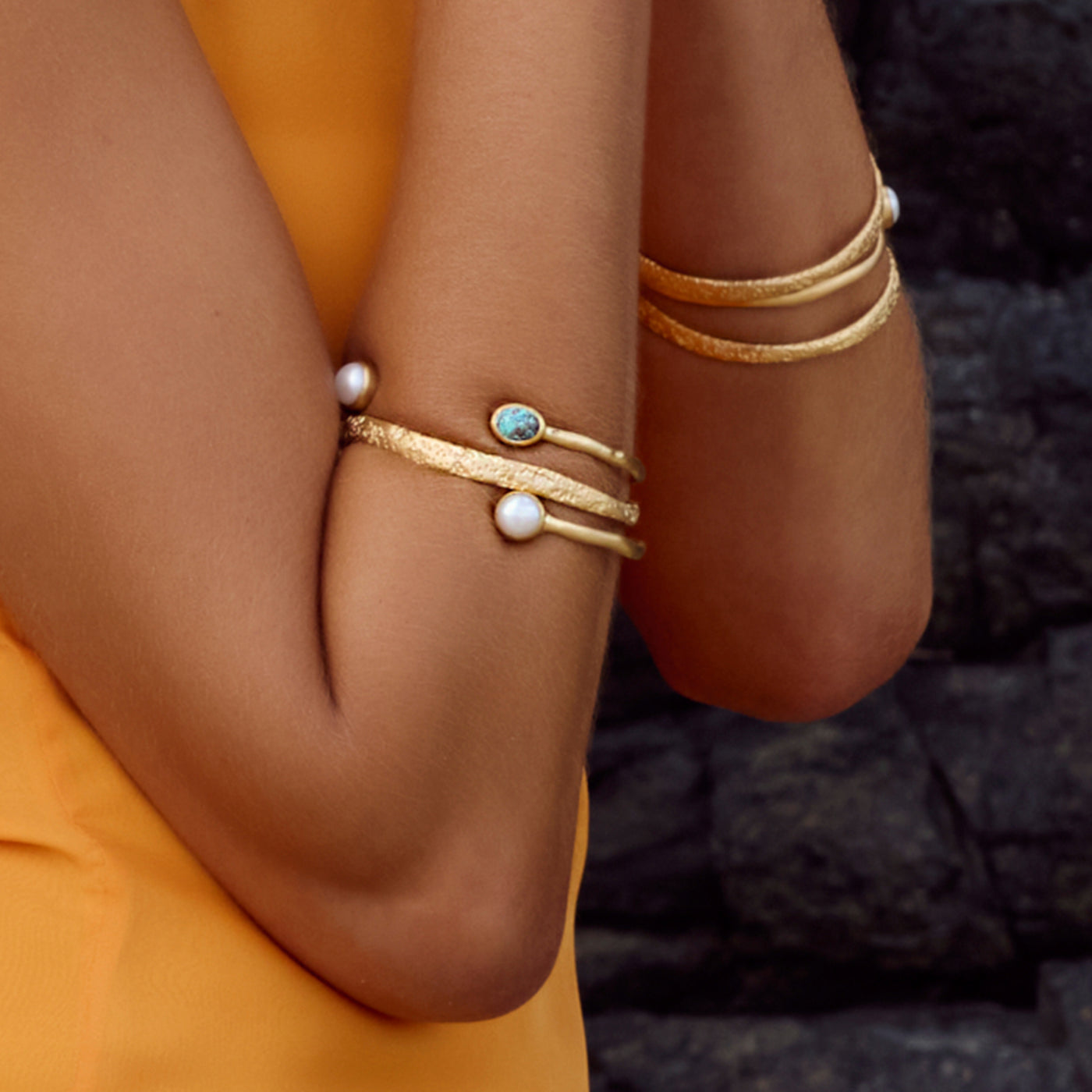 CAPRI ANTICO BANGLE