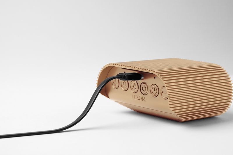 RAY CLOCK VIVID GOLD