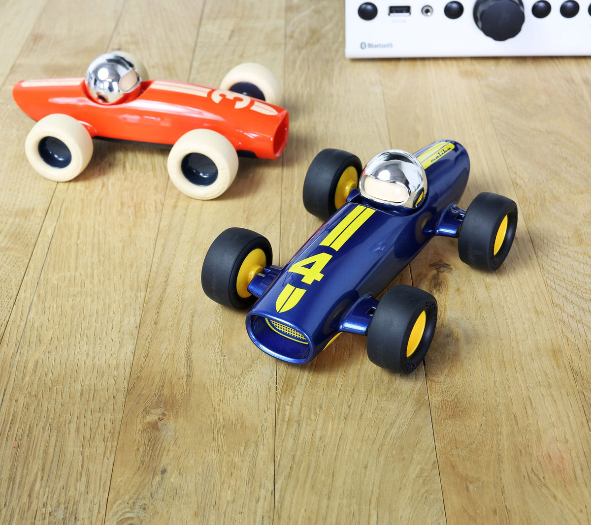Playforever Malibu Lucas Racing Car