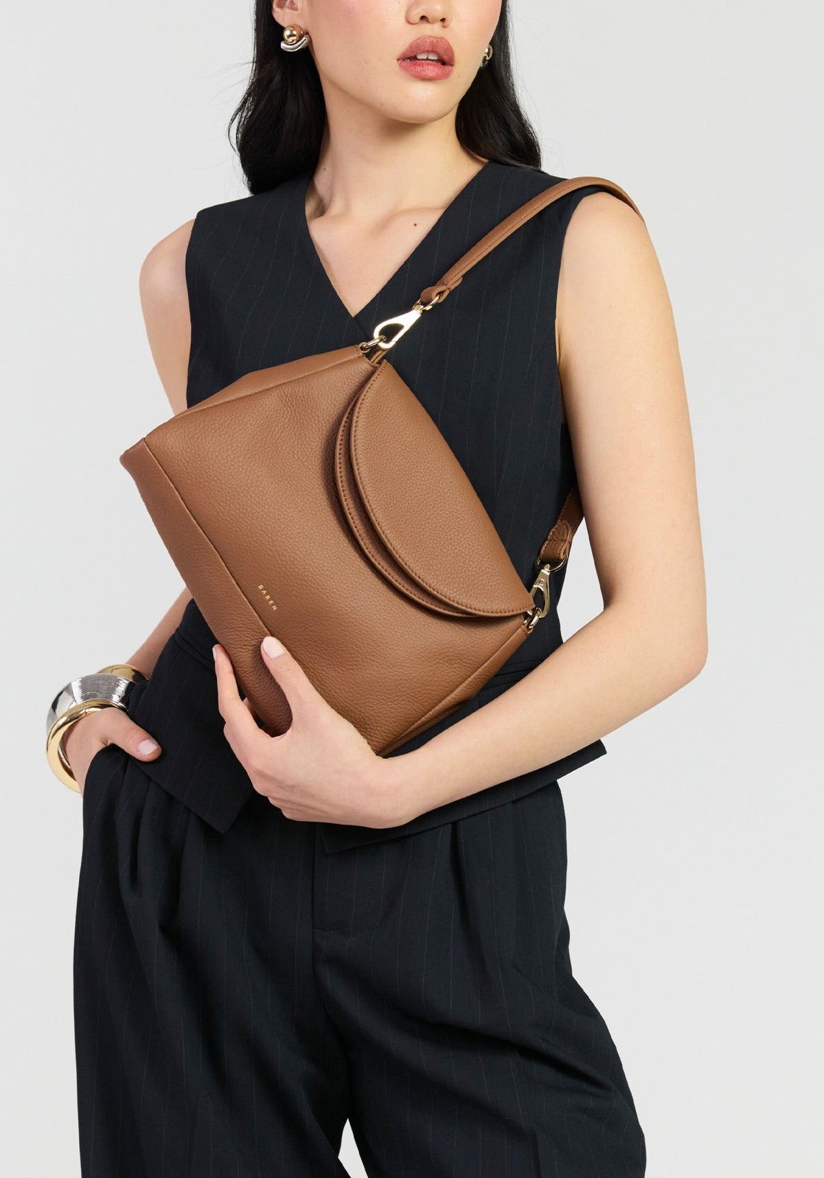 Beckett Shoulder Bag Tan Luxe