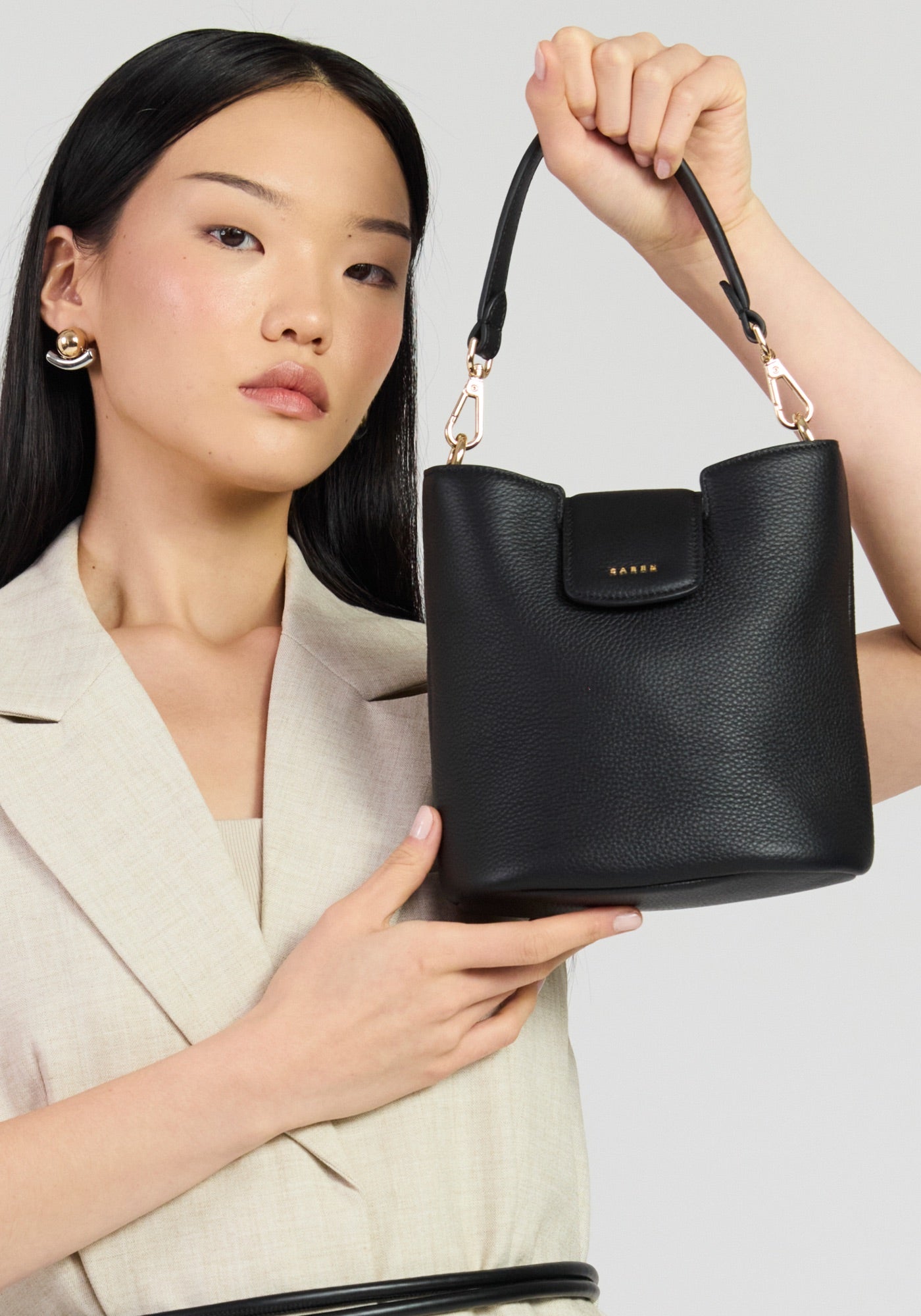 Leo Crossbody - Black Lux