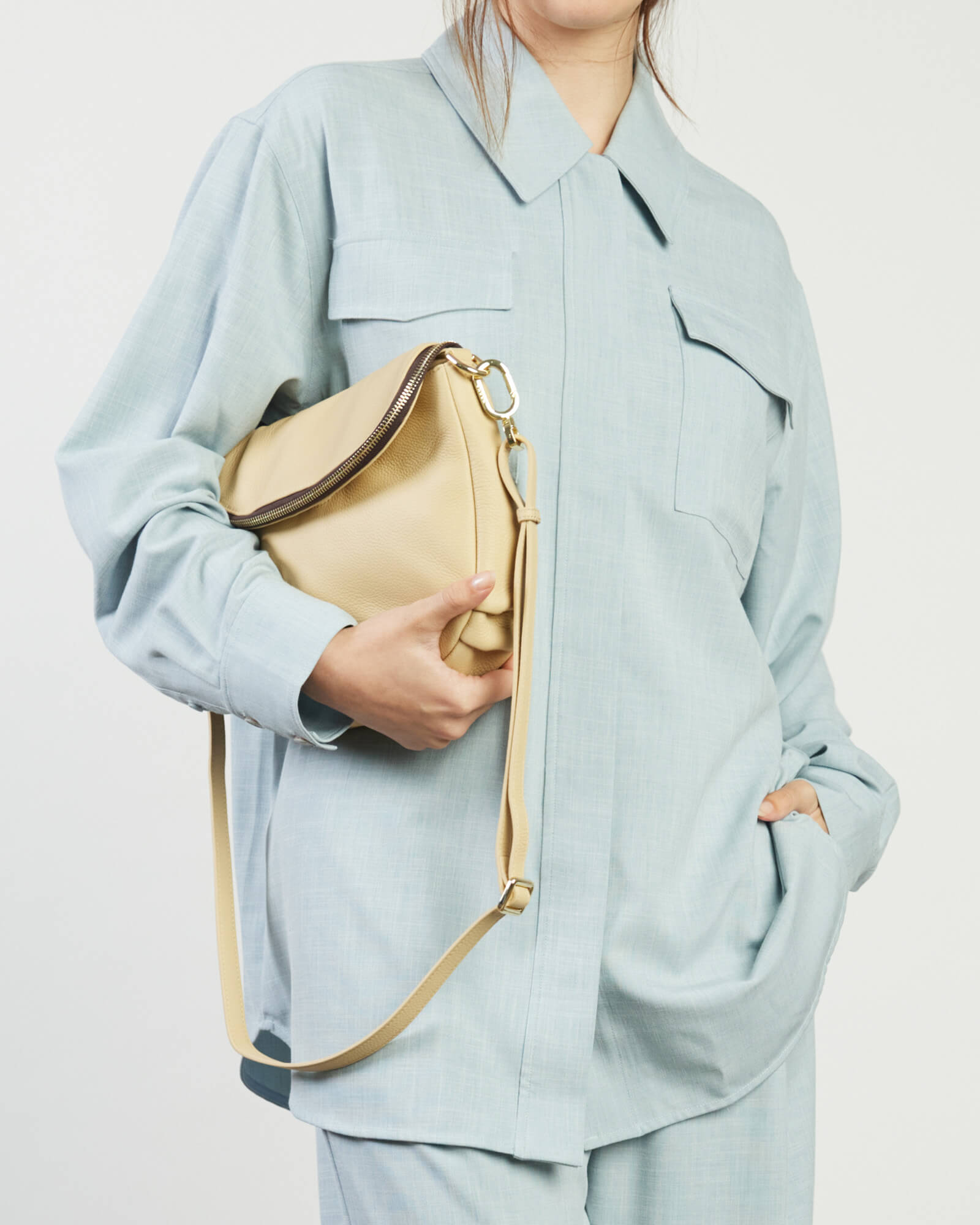 Fifi Crossbody Raffia
