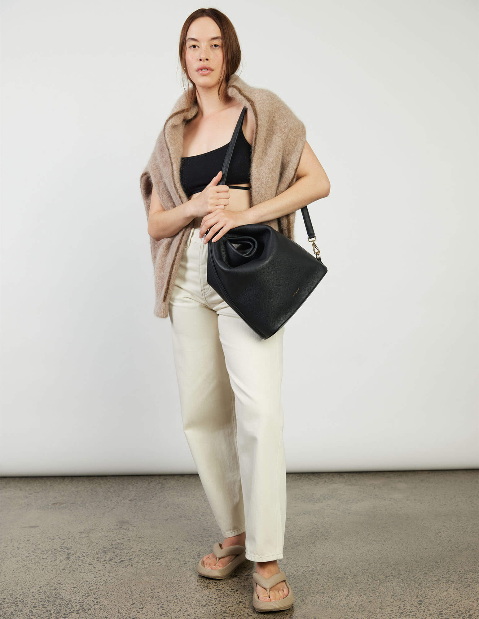 June shoulder bag - black