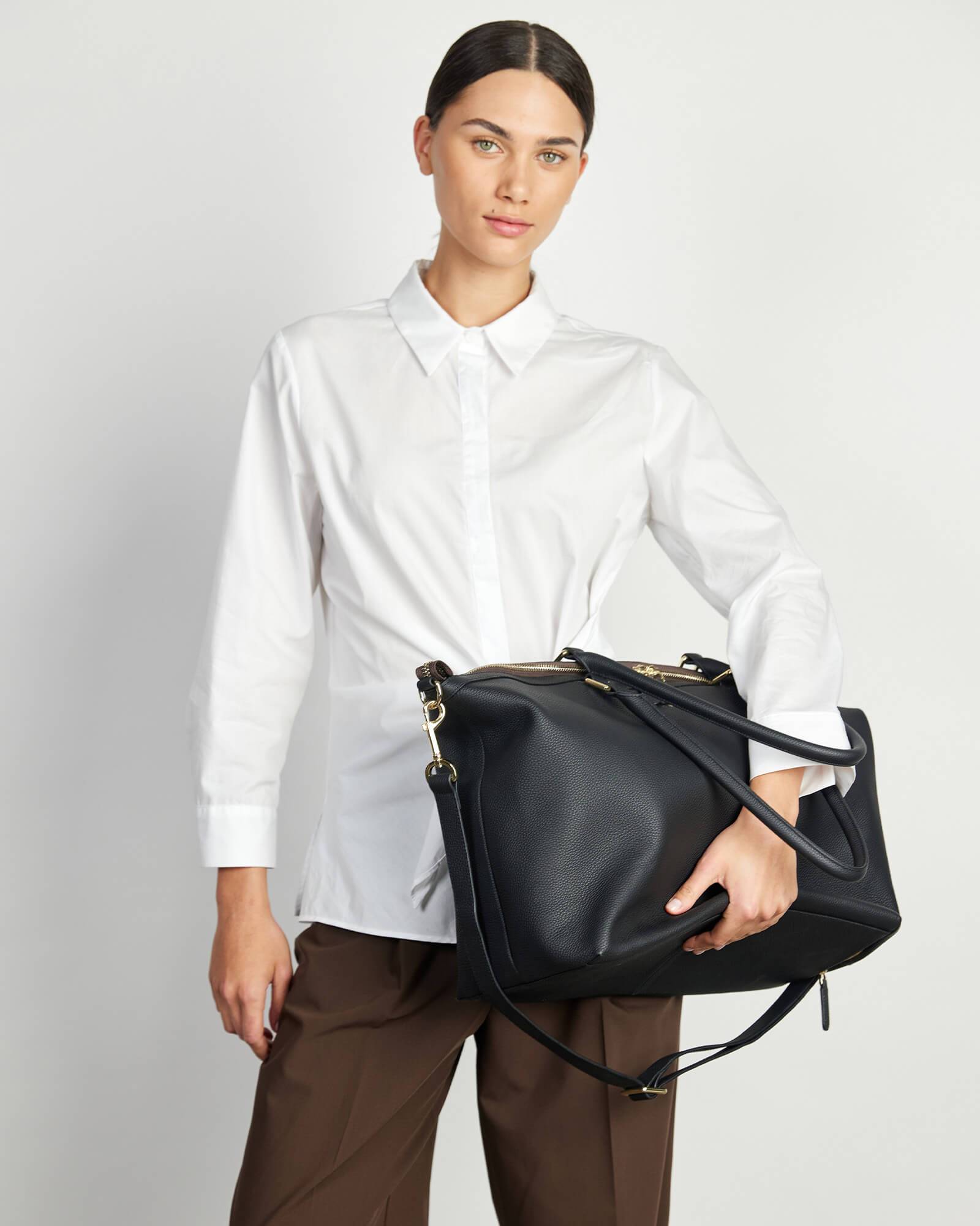 Saben Roma Black