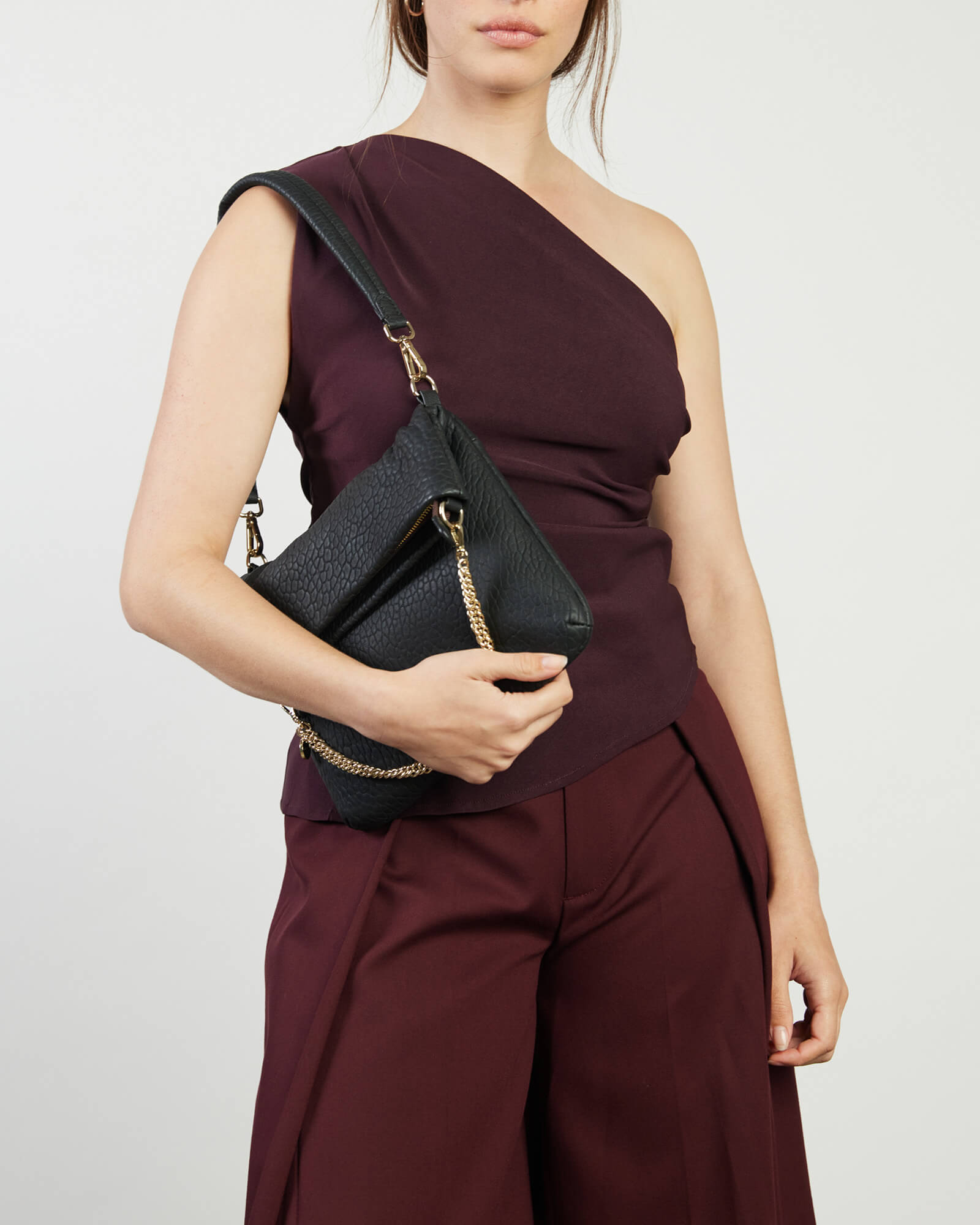 Daria Shoulder Bag (Black Bubble)