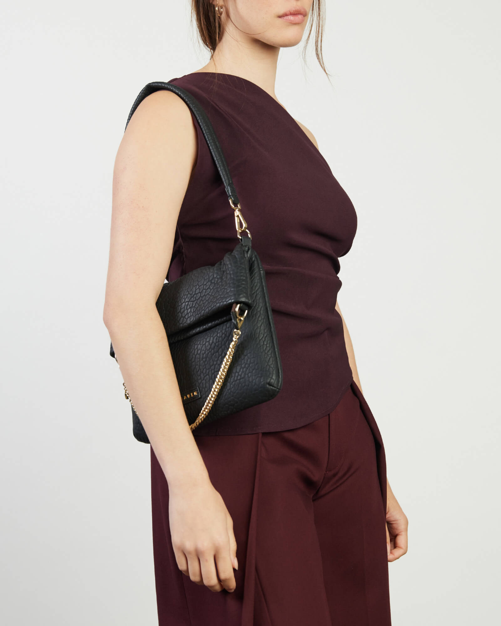 Daria Shoulder Bag (Black Bubble)