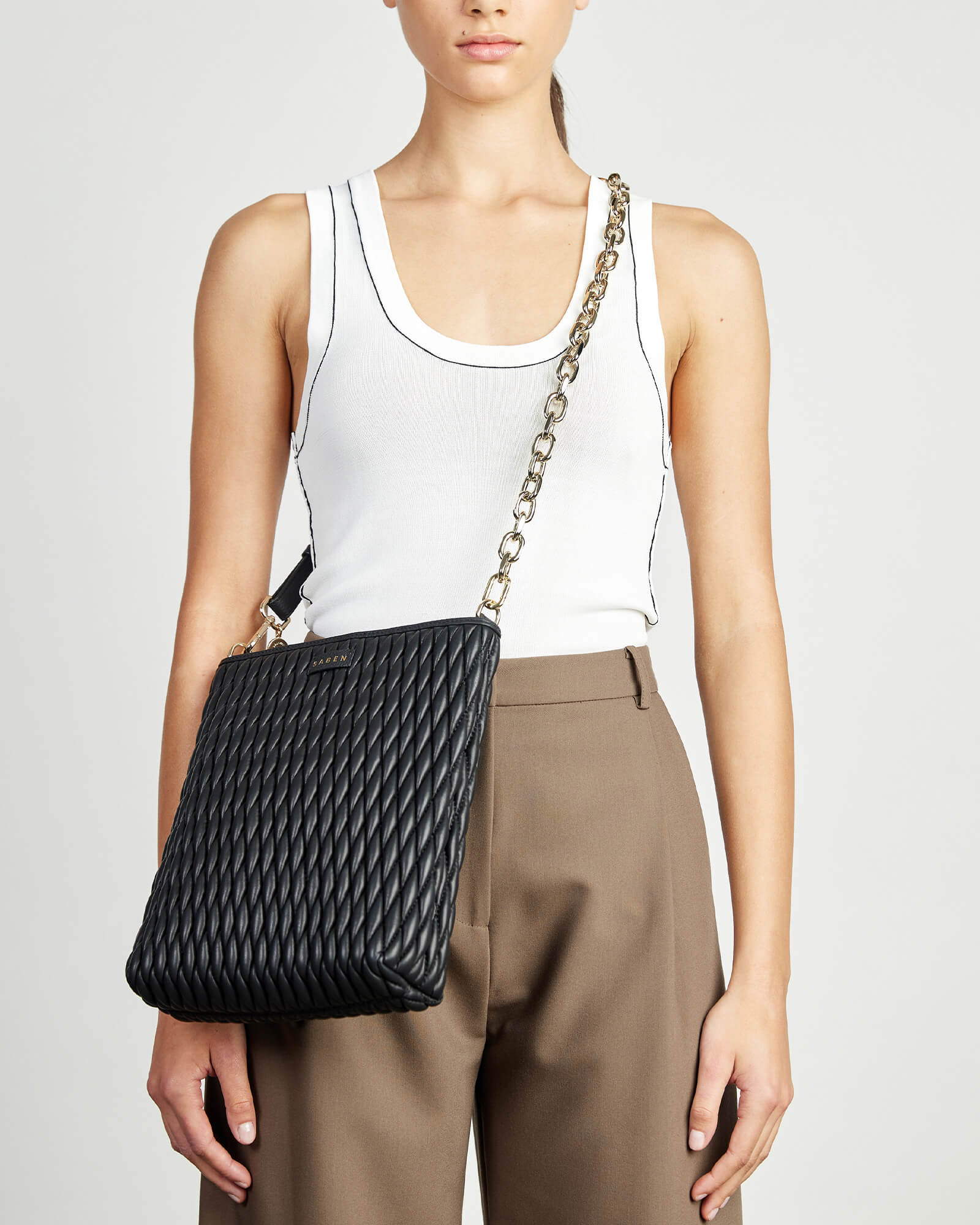 Feature Chain Strap - Black with Gold Curb