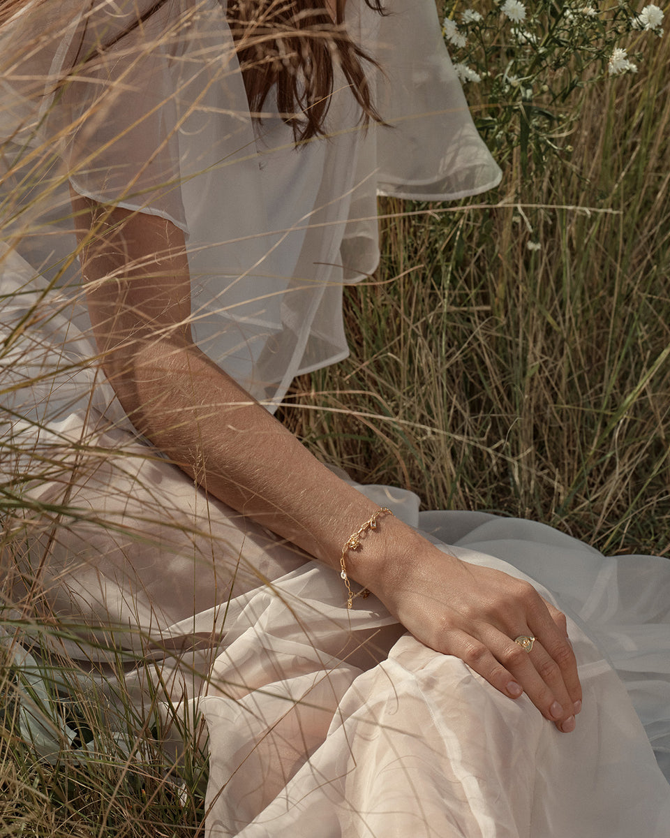 Bloom with Grace  Bracelet - 18k Gold Vermeil