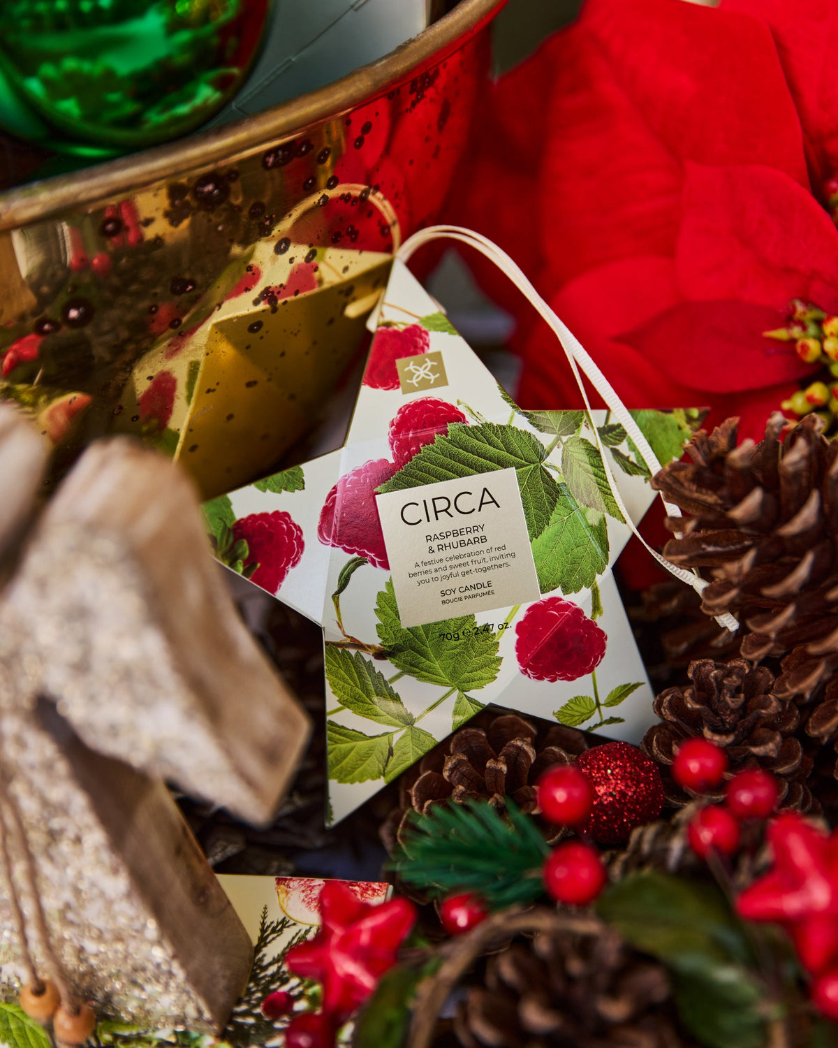 CIRCA 70g bauble Candle - Christmas 26  - RASPBERRY & RHUBARB
