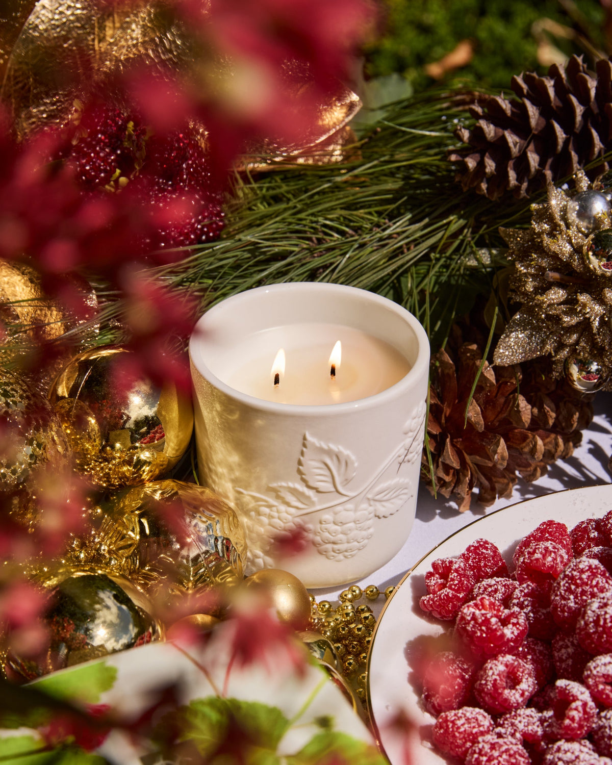 CIRCA 300g Candle - Christmas 26 - RASPBERRY & RHUBARB