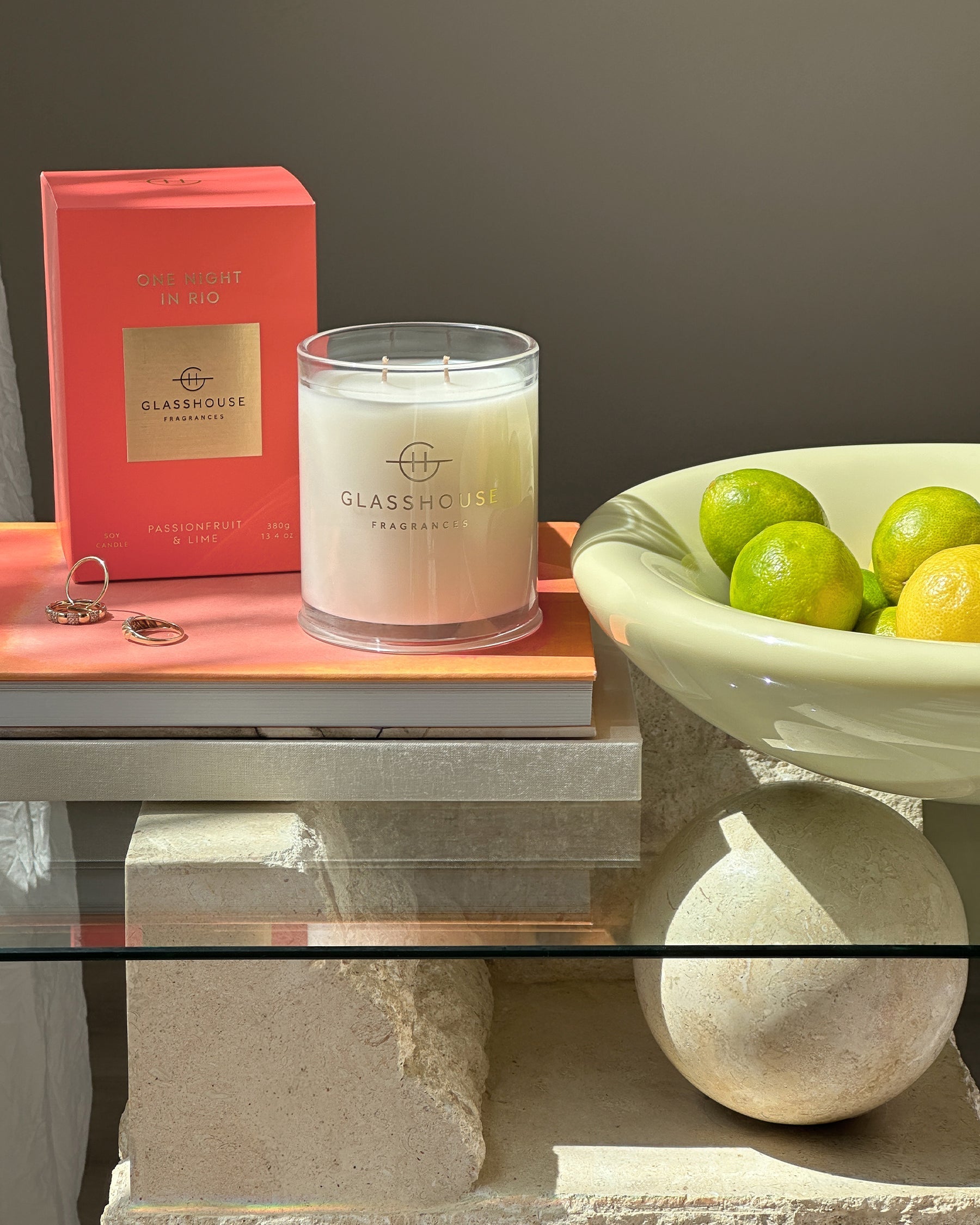 Glasshouse  - Candle large 380g  -  One Night in Rio