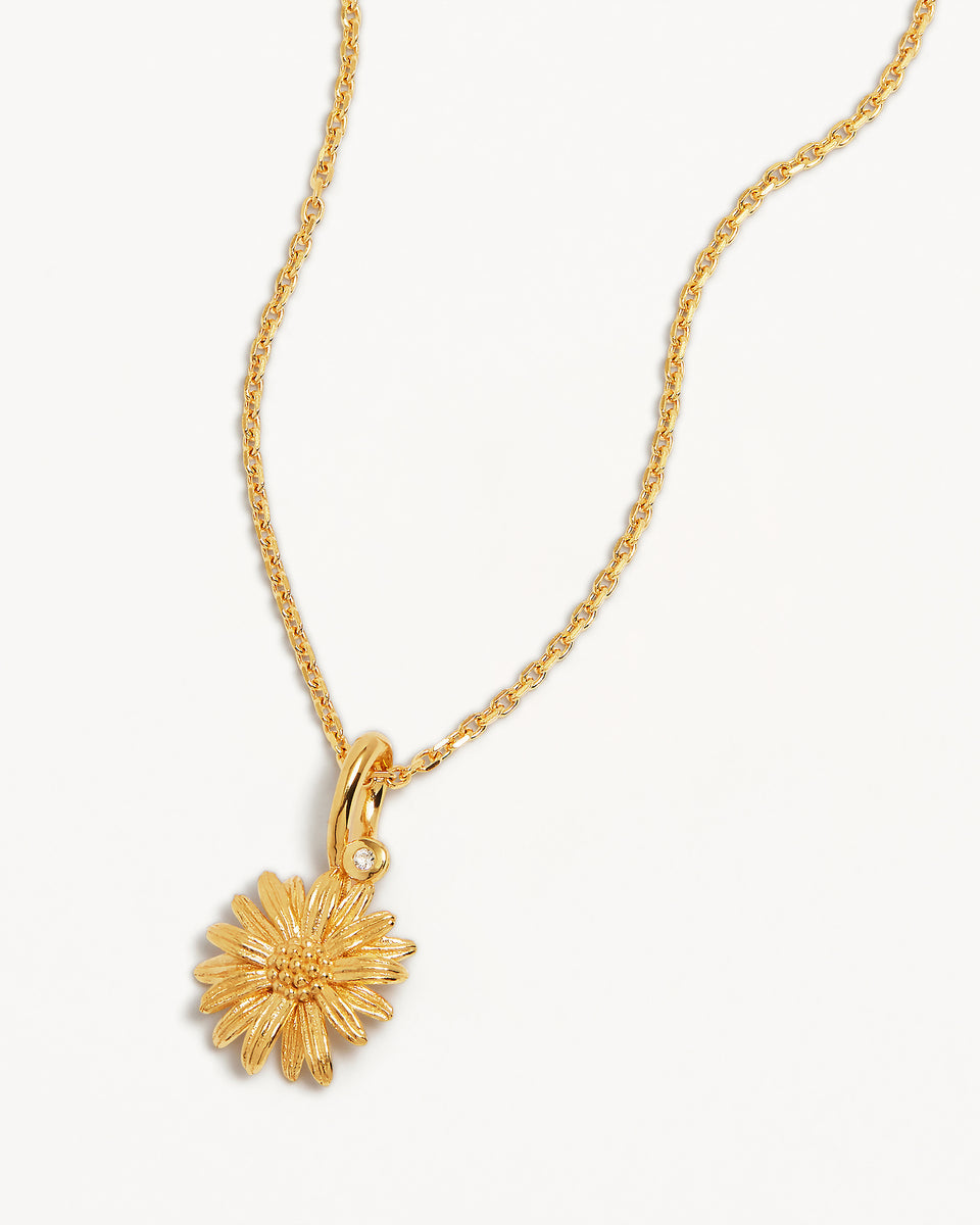 Birth Flowers Necklace - Daisy April   - 18k Gold Vermeil