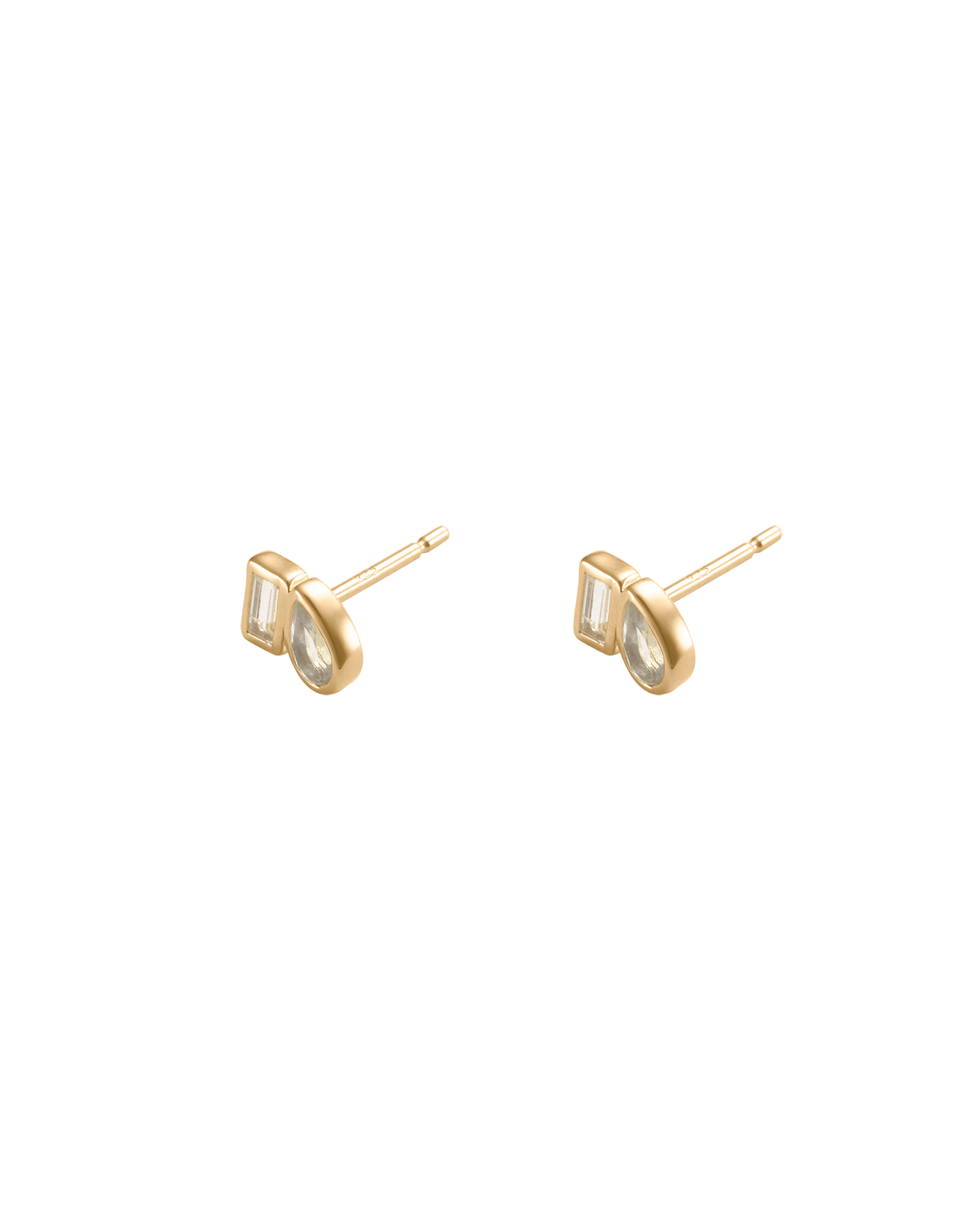 Place Studs ( 18k Gold Plated )